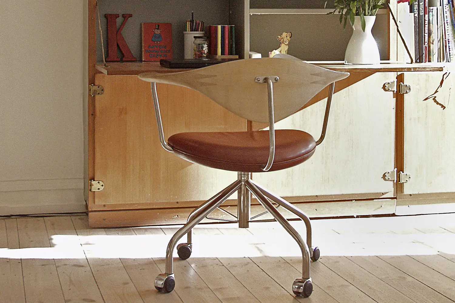 cadeira swivel galeria 2