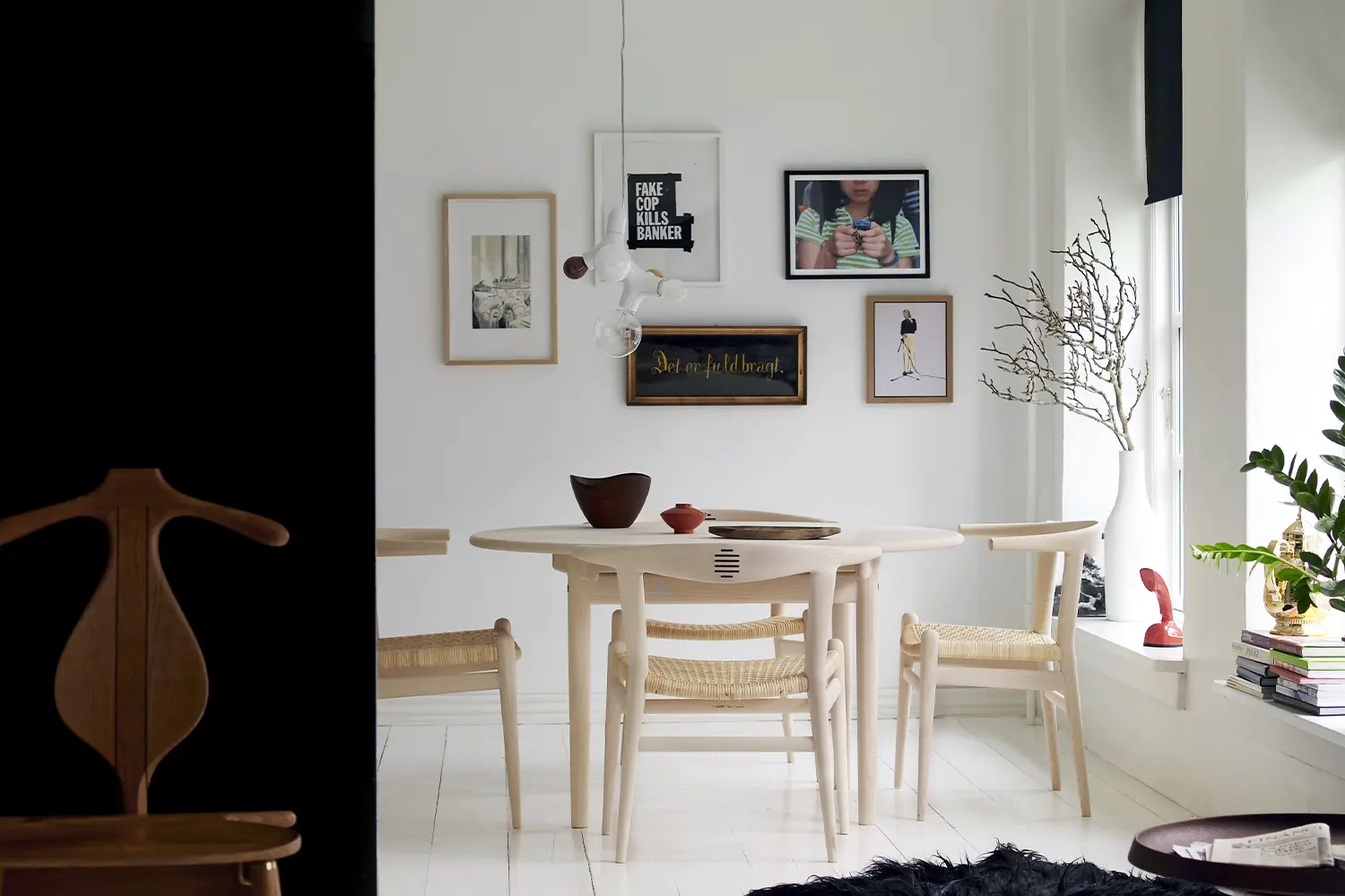 mesa round galeria