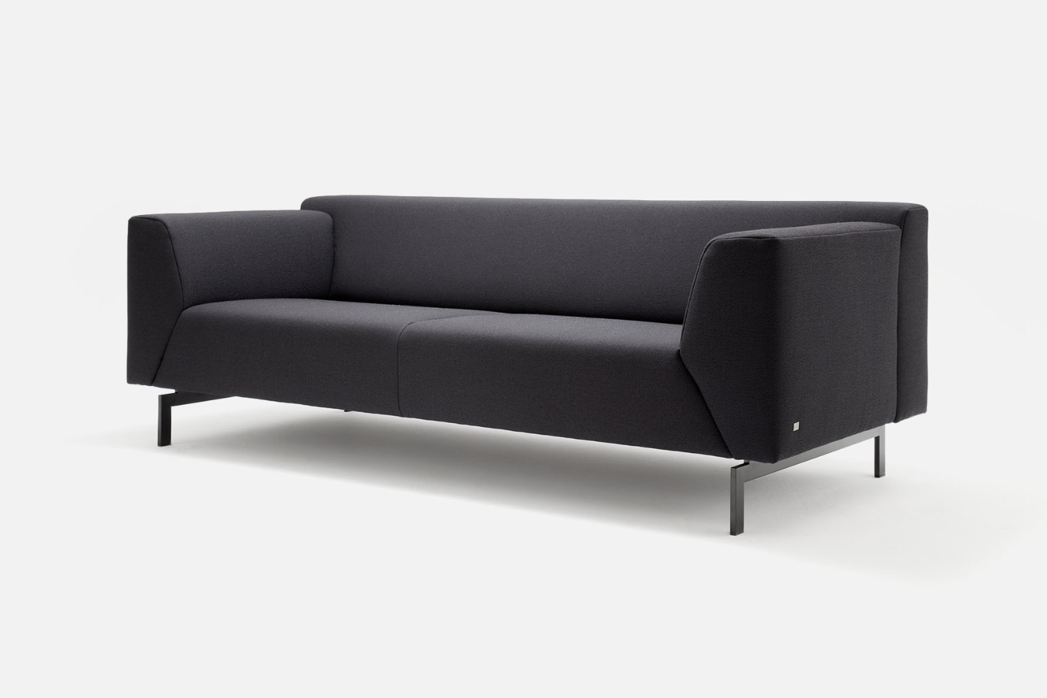Linea-Sofa-_1