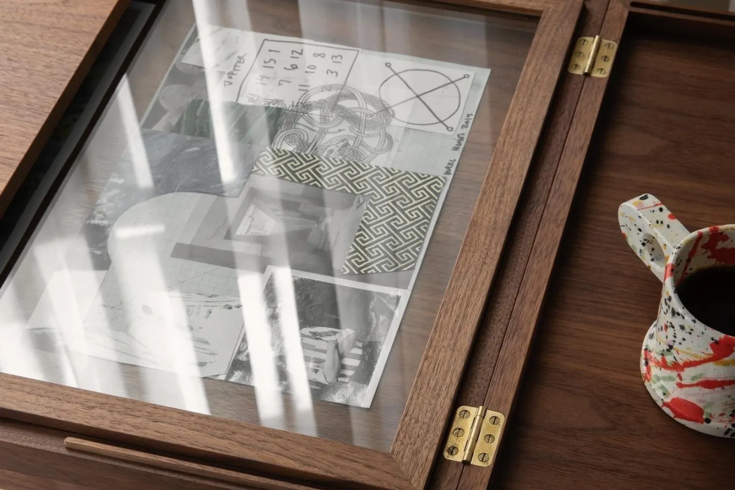 The-Art-Collectors-table-5
