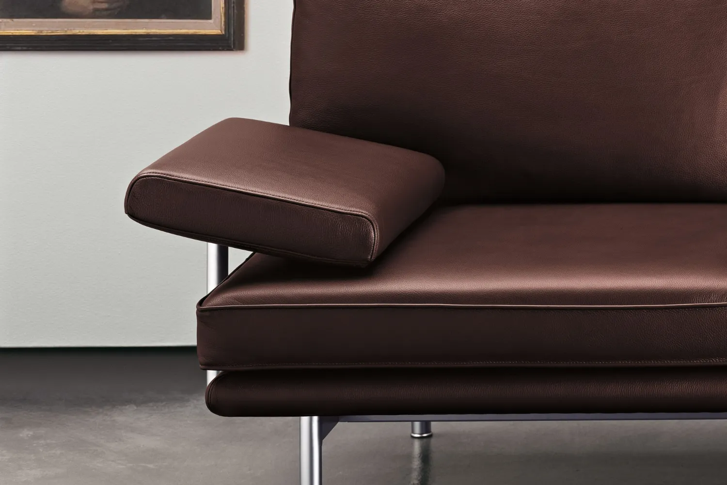 living-Platform-sofa-1