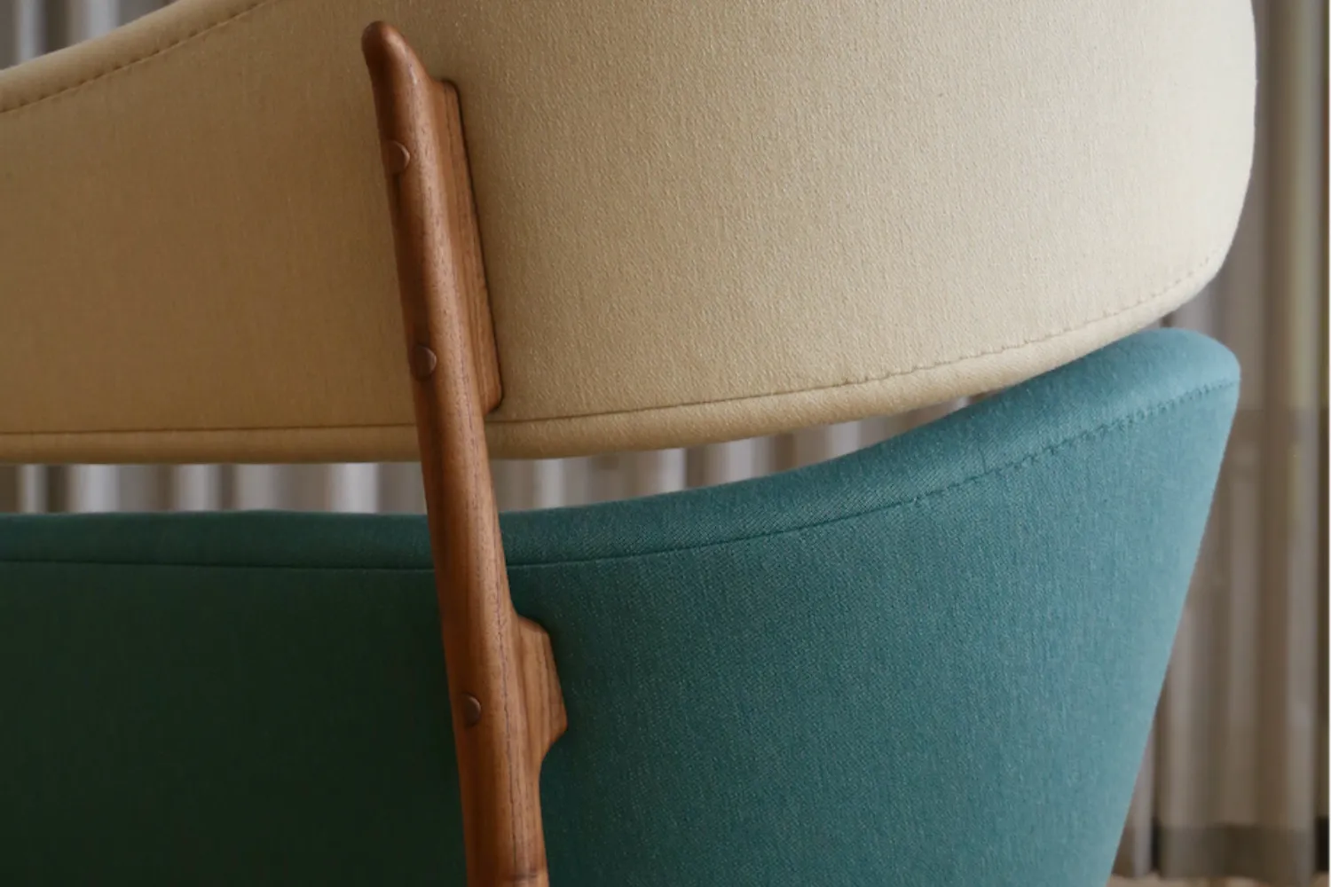 the-backer-sofa-4