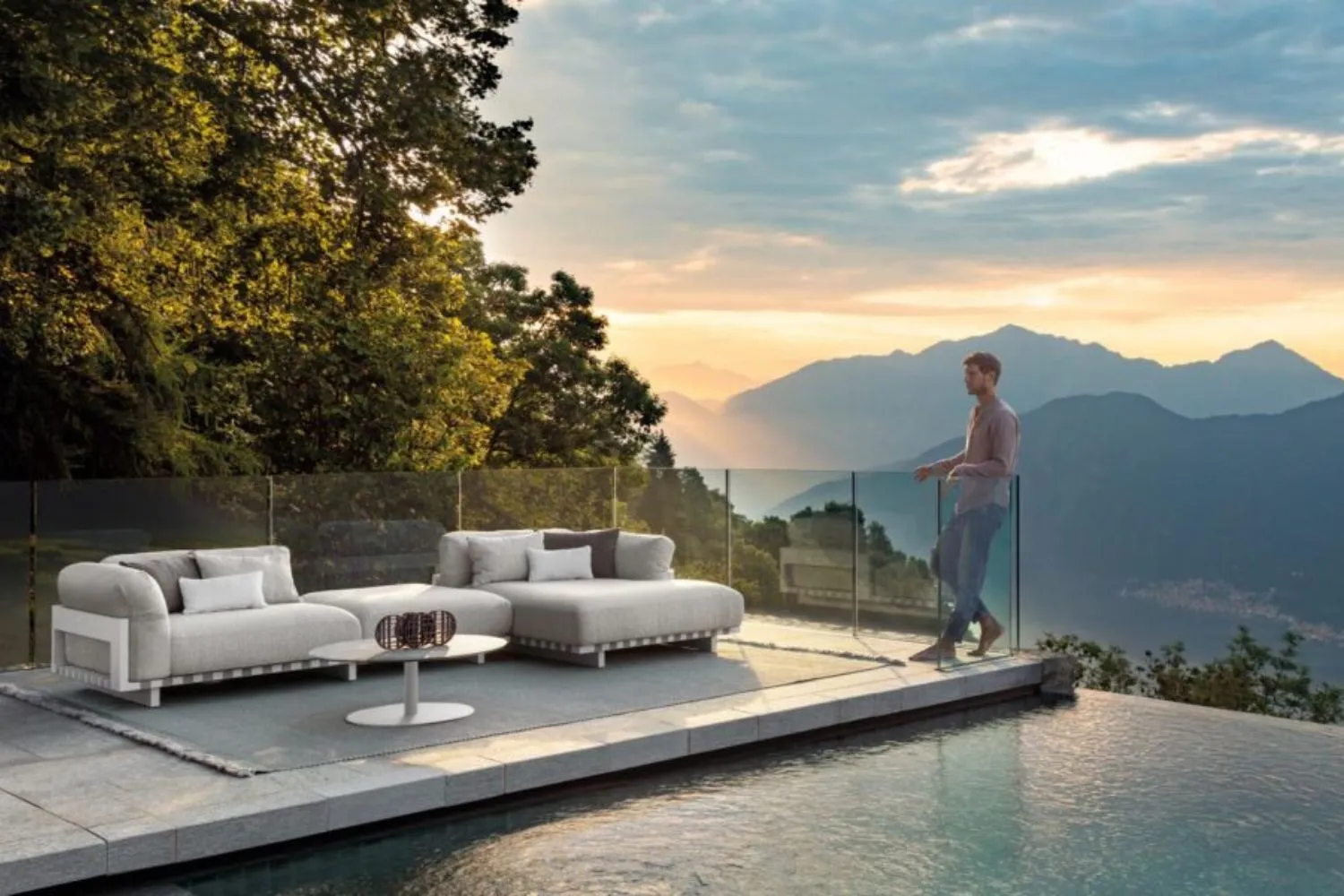 CARROSSEL-AArgo-Alu-Modular-Sofa