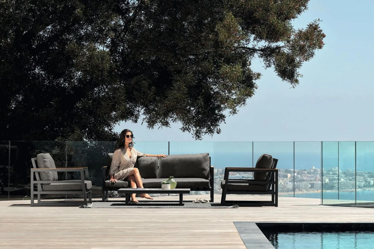 CARROSSEL-Alabama-Alu-Two-Seater-Sofa-_1