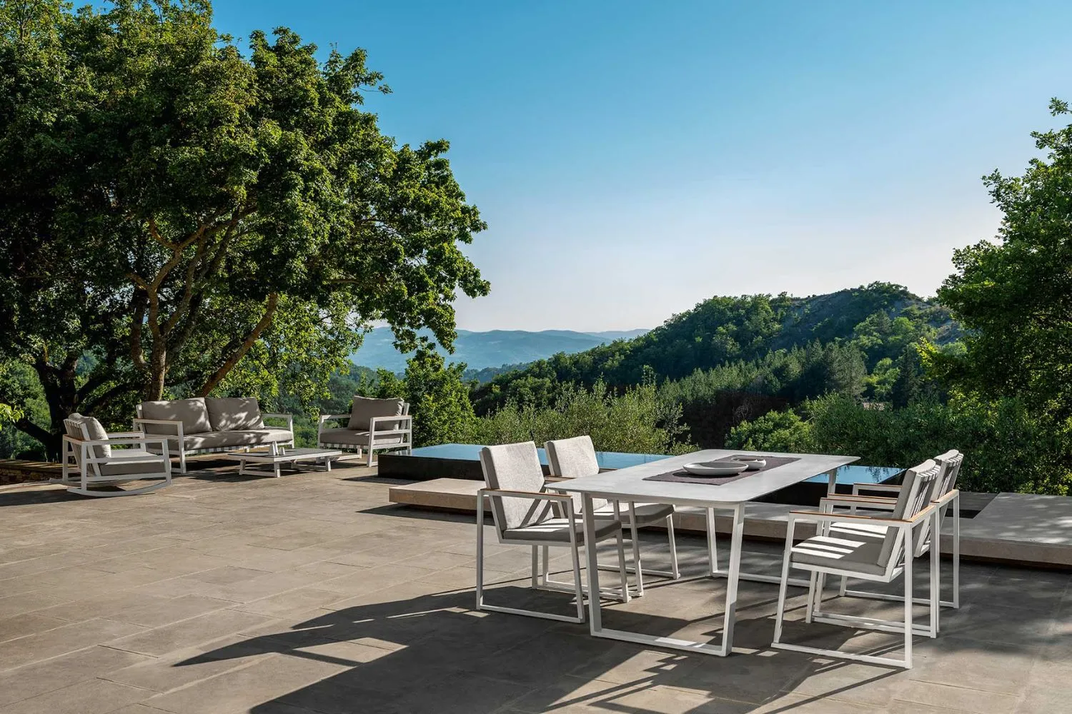 CARROSSEL-AlabamaAlu-Dining-Armchair-_1