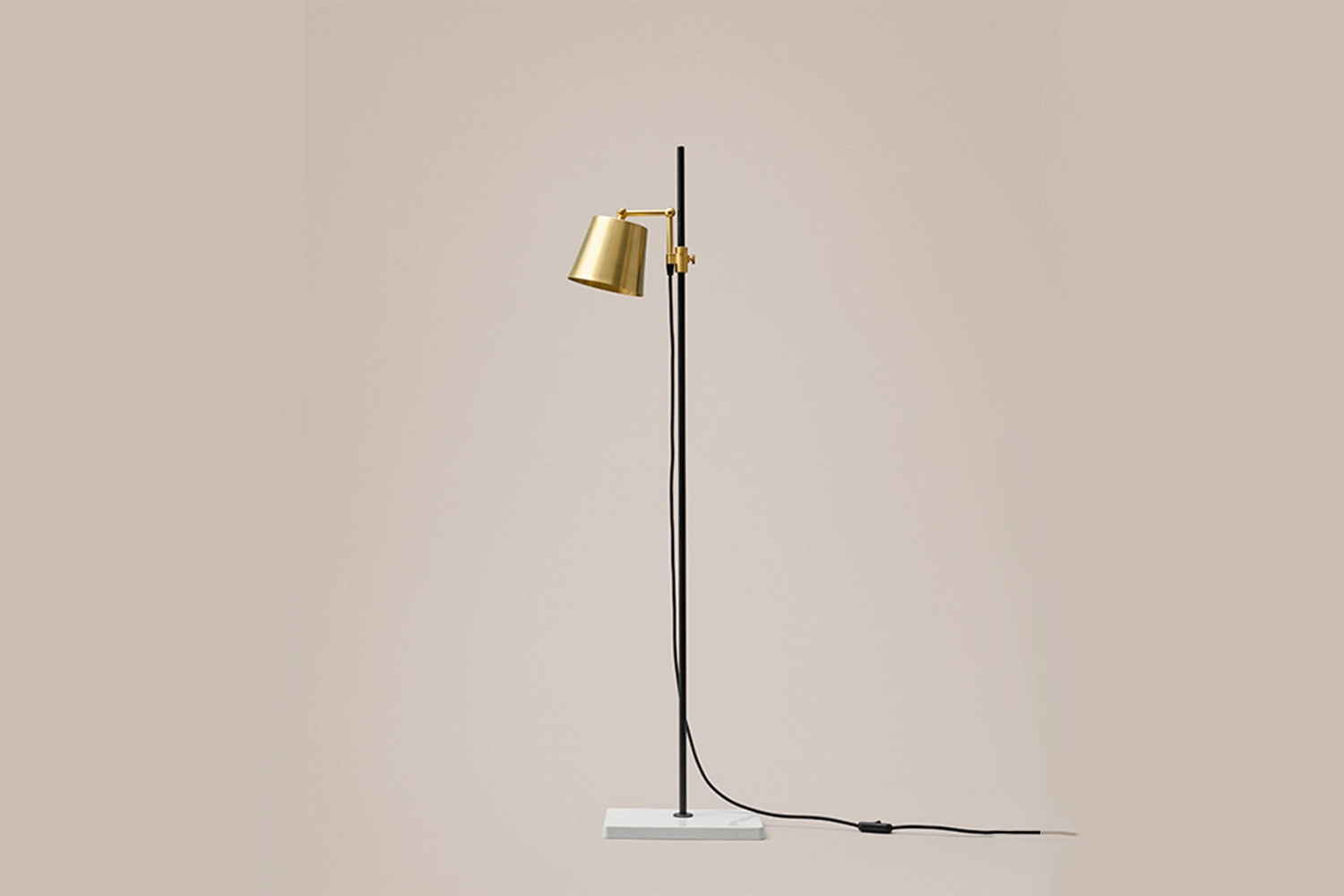 Lab-Light-Floor-2