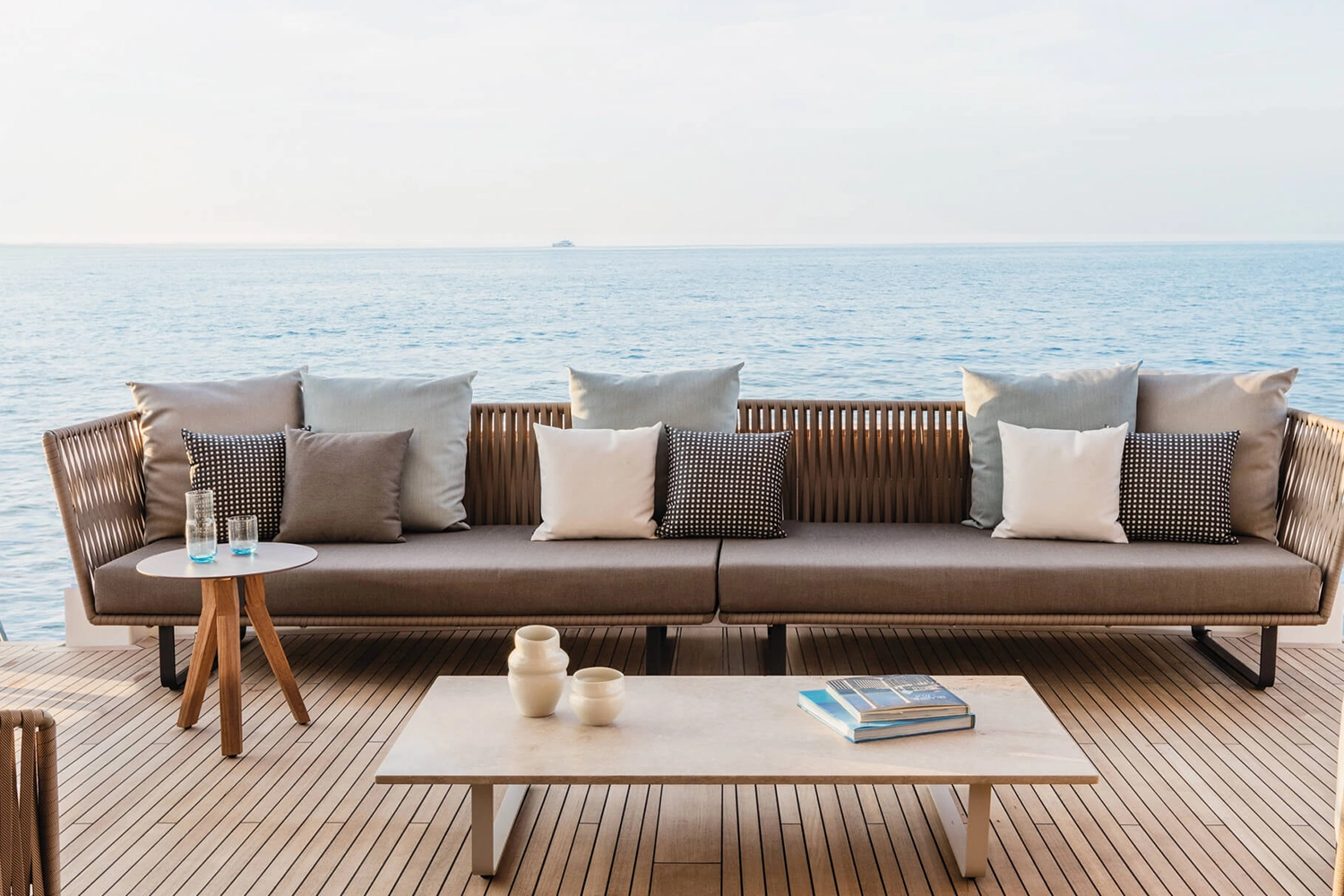 Mesa de Centro Bitta / Lounge