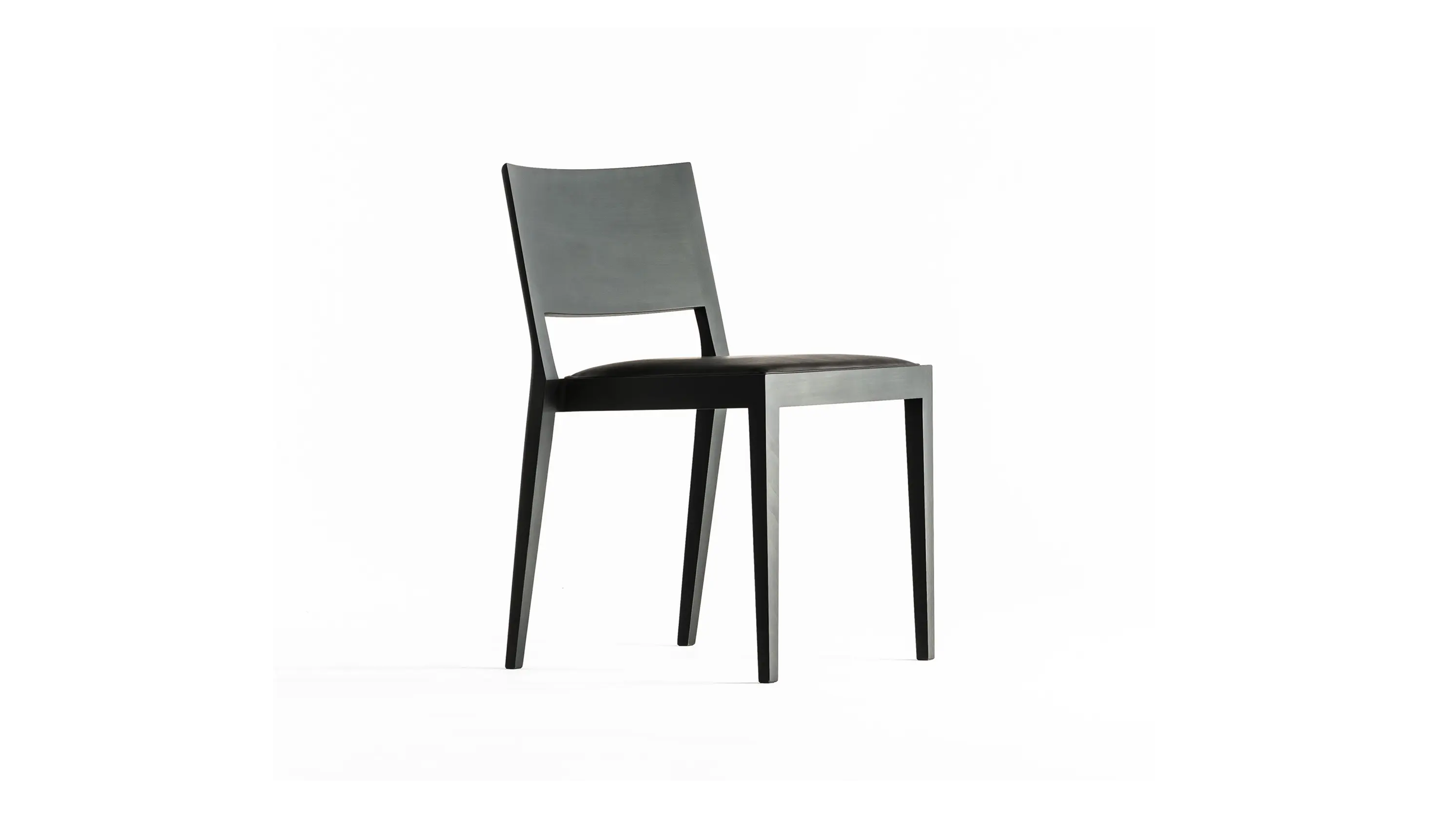 A Chair in The Forest de padova