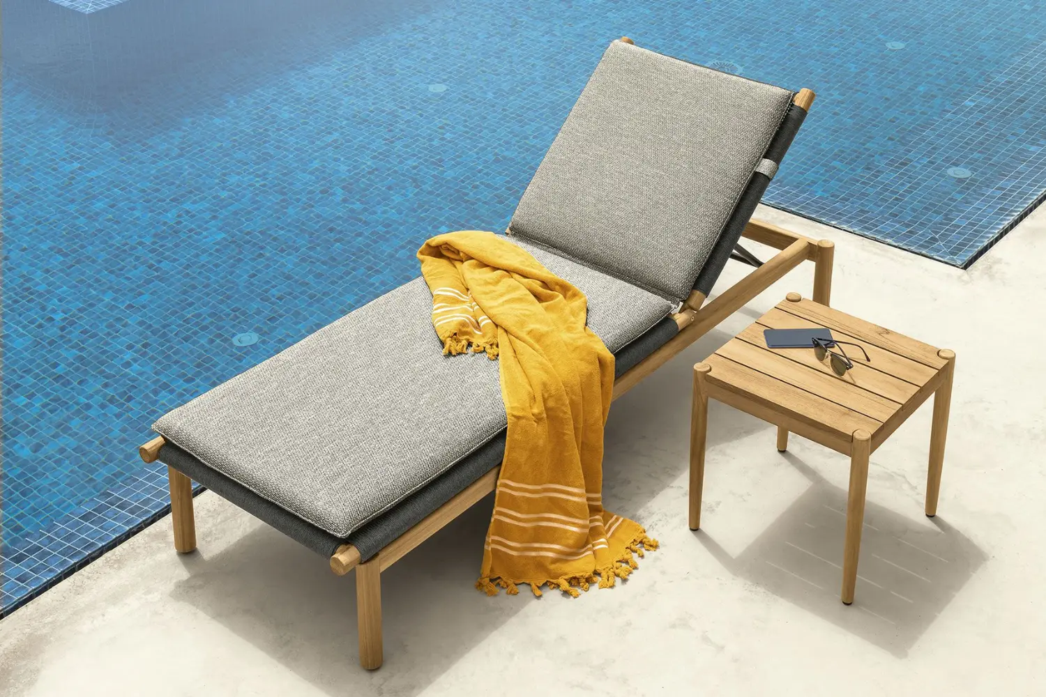 Mesa Lateral Dolcevita'