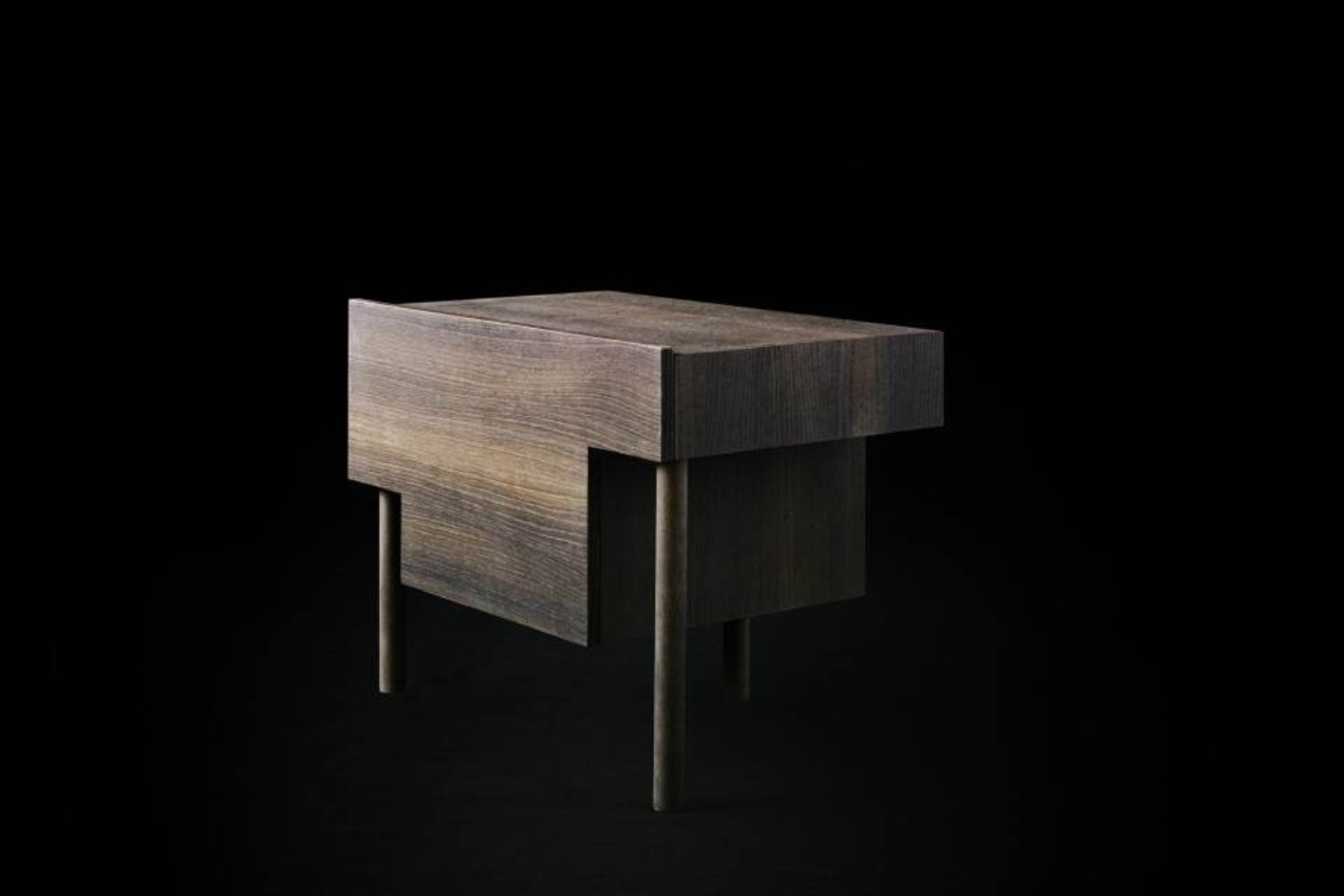 mesa de cabeceira stilt''