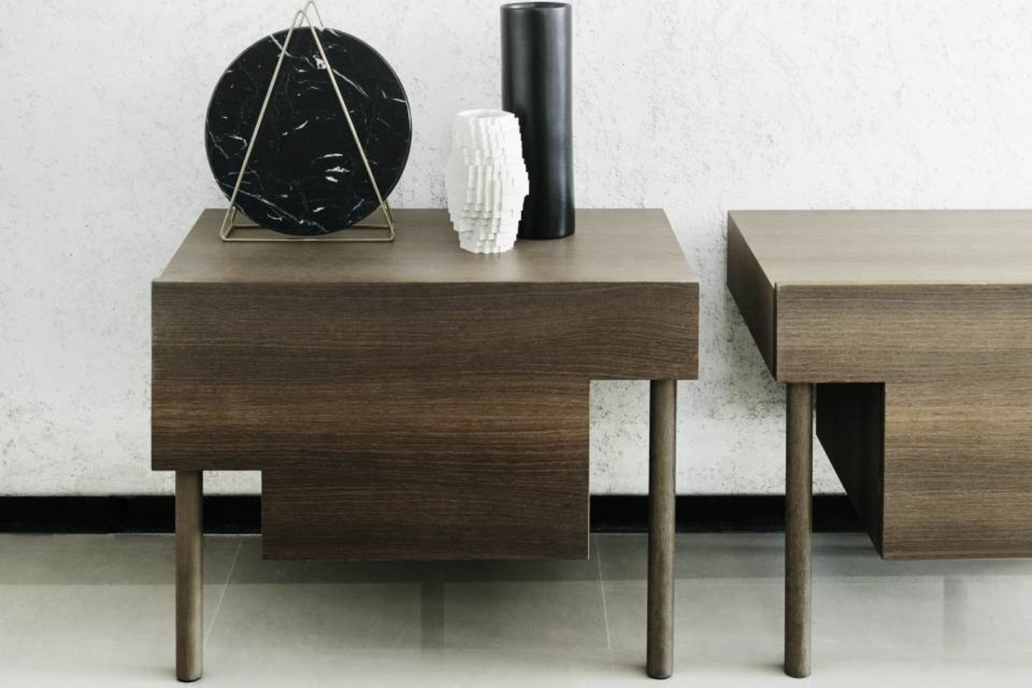 mesa de cabeceira stilt''''''