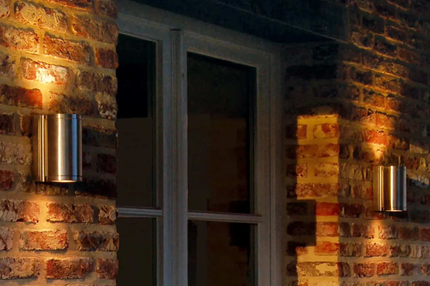 Luminária de Parede Omega''