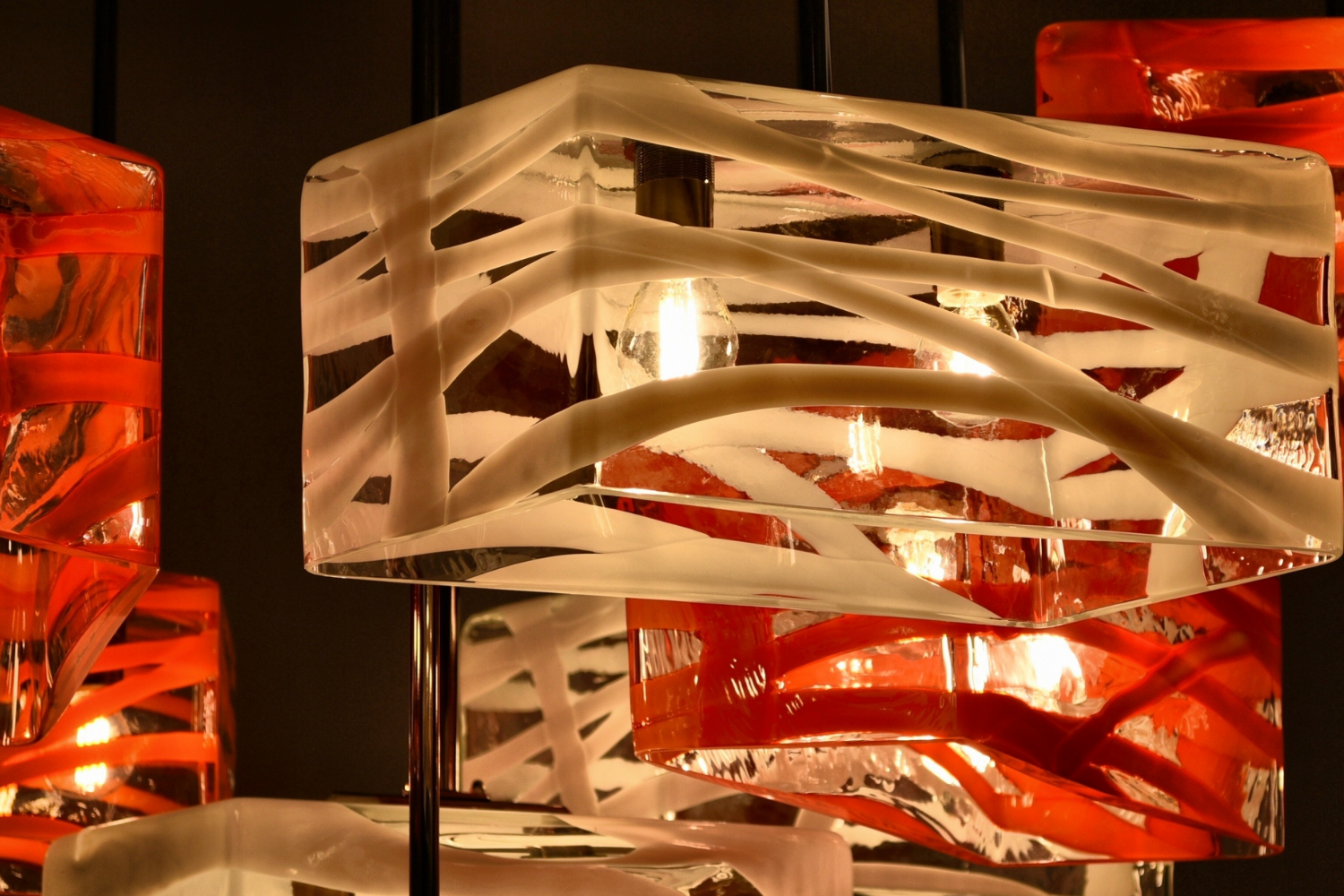 Luminária Suspensa Parallelo'''