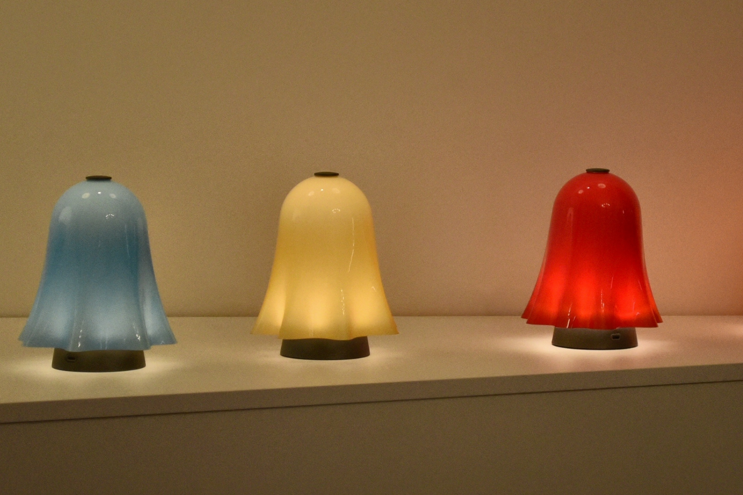 Luminária de Mesa Fantasmino'''''