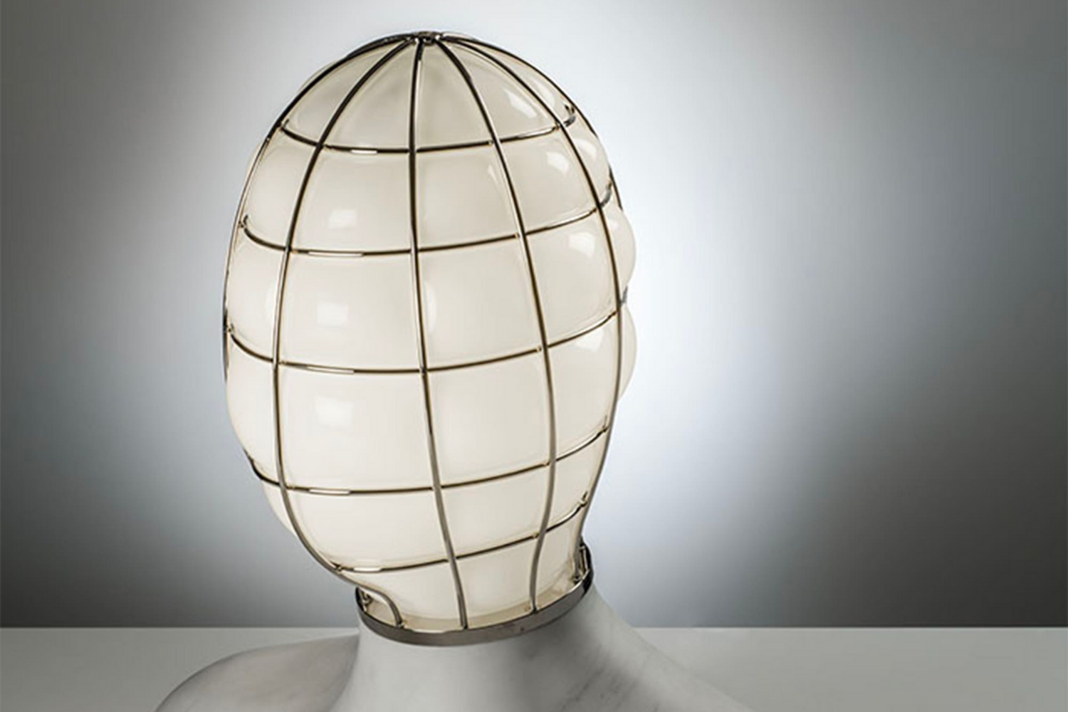 Luminária de Mesa Muse''