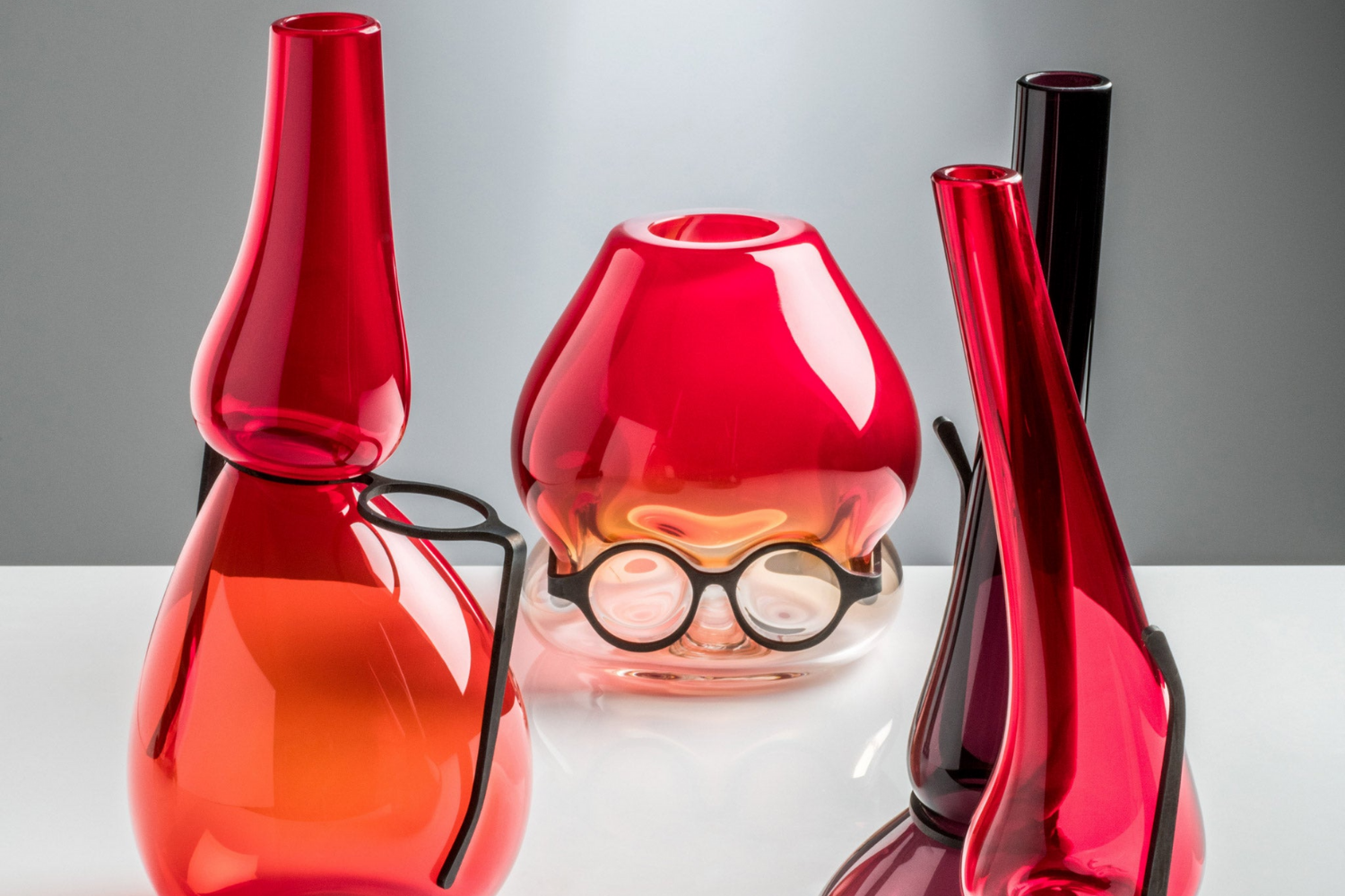 Vaso Where Are My Glasses''