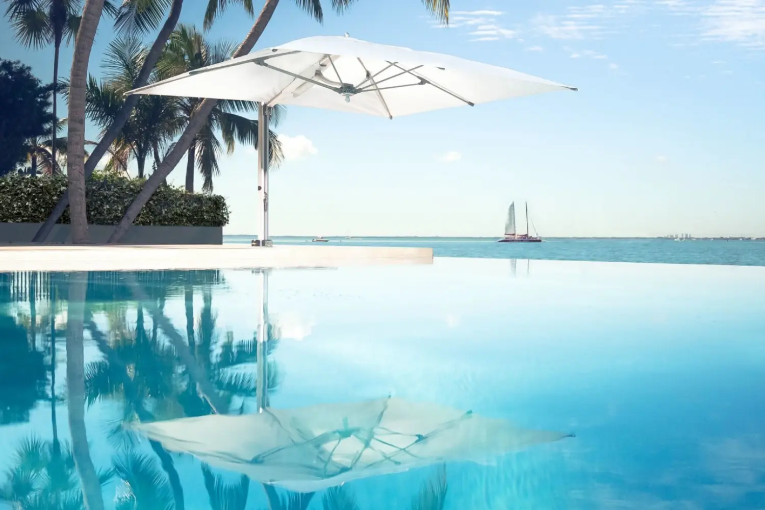 bay master m1 swim under cantilever (3)