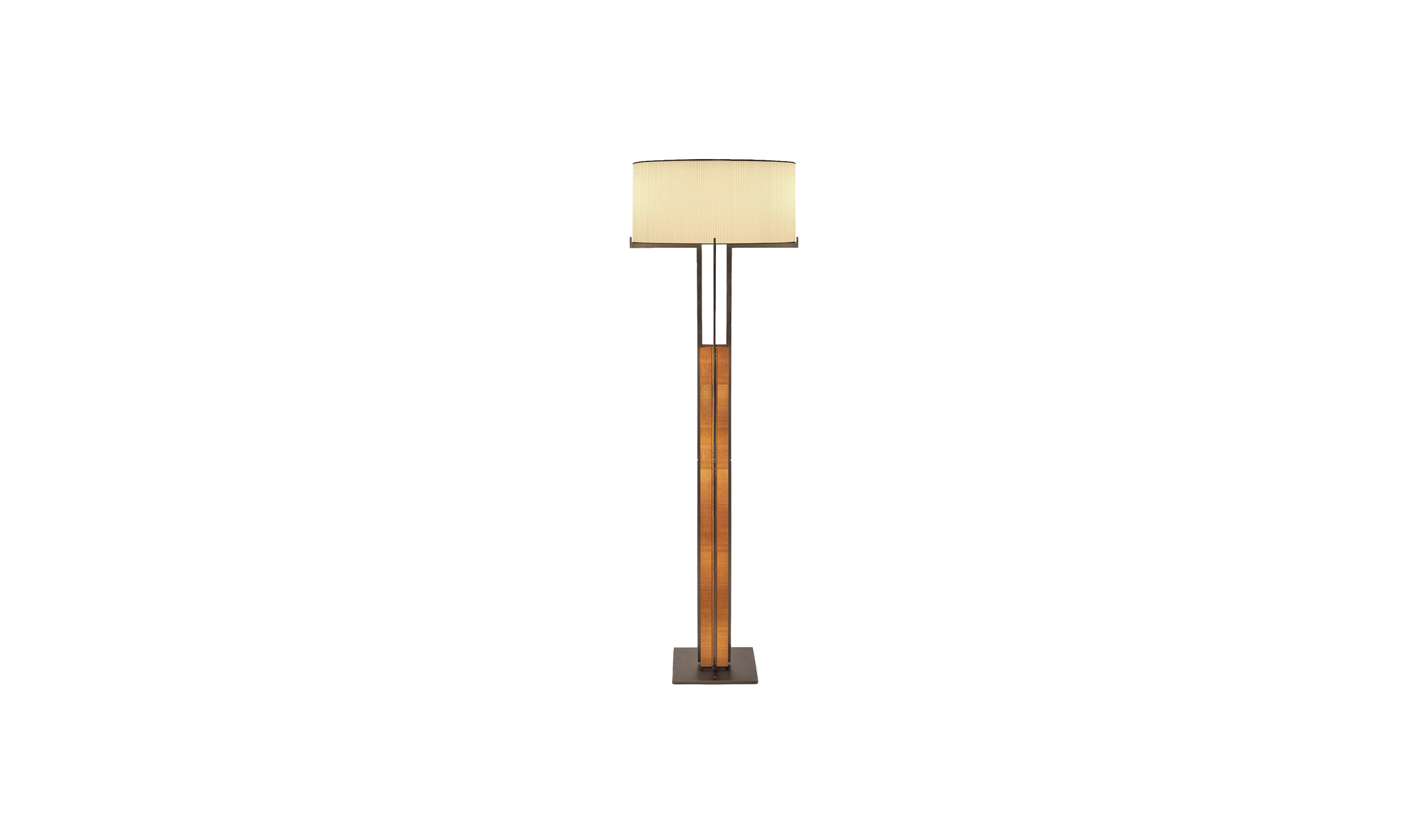 luminária de piso anke_still_1