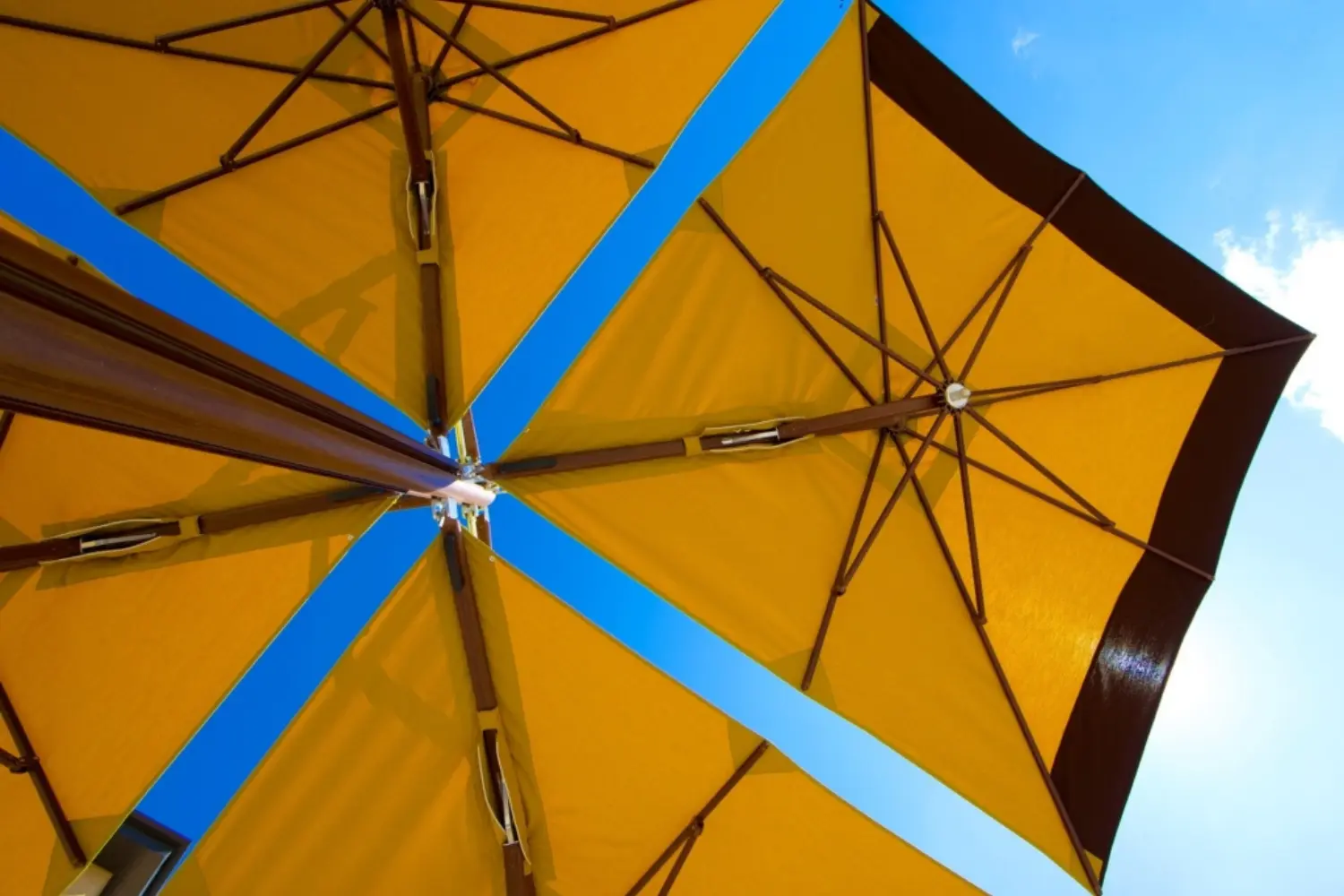 ocean master m1 shade pod cantilever